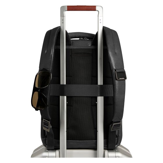 Piquadro Solm Daypack Leather 39 cm Laptop compartment