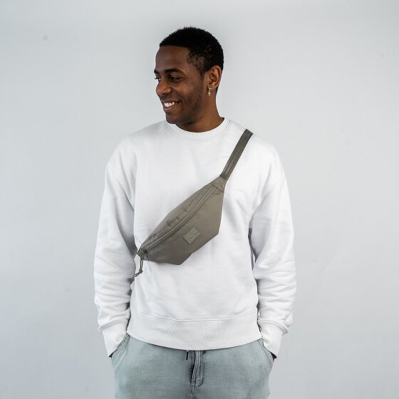 Johnny Urban Eco Series Erik Fanny pack 32 cm