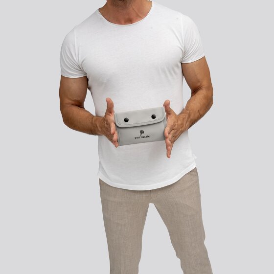 Pactastic Urban Collection Wallet 17.5 cm