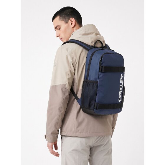 Oakley Freshman Skate Daypack 52 cm Laptop compartment