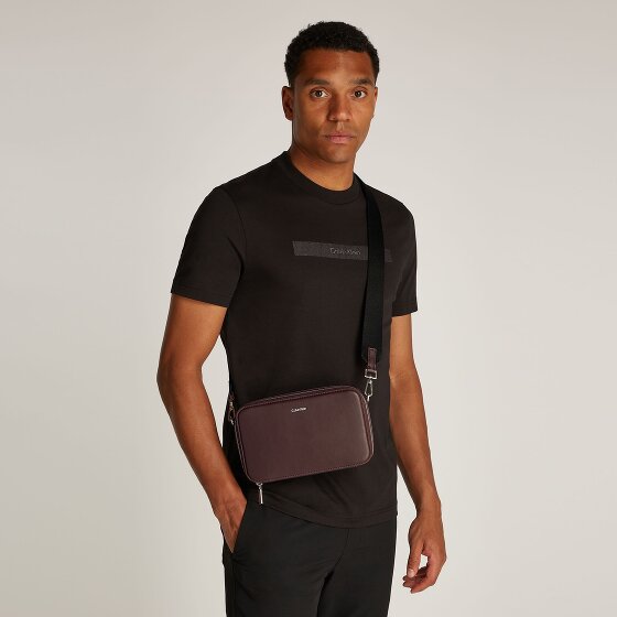 Calvin Klein CK Sleek Shoulder bag 23 cm