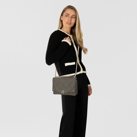 Aigner Diadora Shoulder bag Leather 25 cm