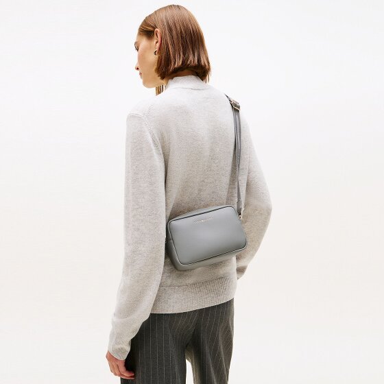 Tommy Hilfiger TH Logotape Shoulder bag 20 cm