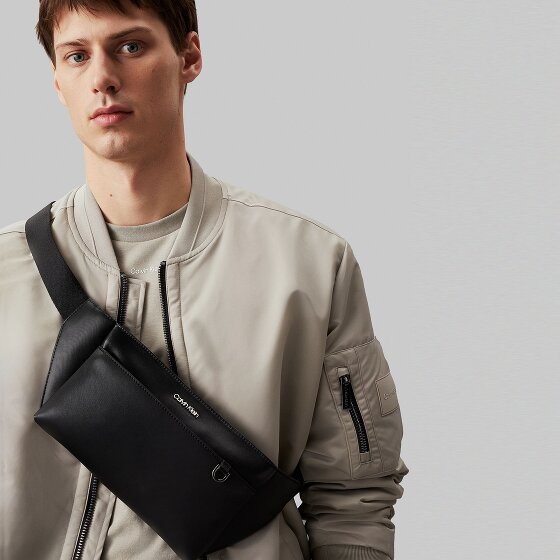 Calvin Klein CK Est. Fanny pack 35 cm