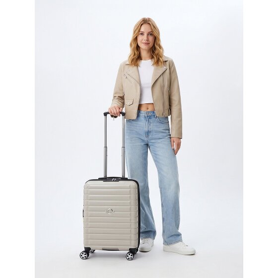 Delsey Paris Shadow 5.0 4 wheels Cabin suitcase 55 cm Expandable