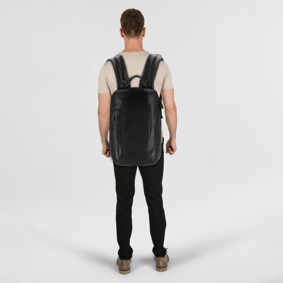 Piquadro P15S Daypack Leather 40 cm Laptop compartment