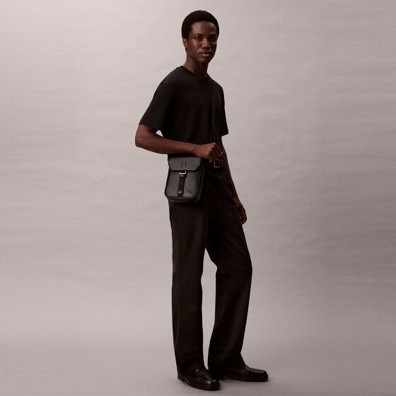 Calvin Klein Cargo Shoulder bag 21 cm