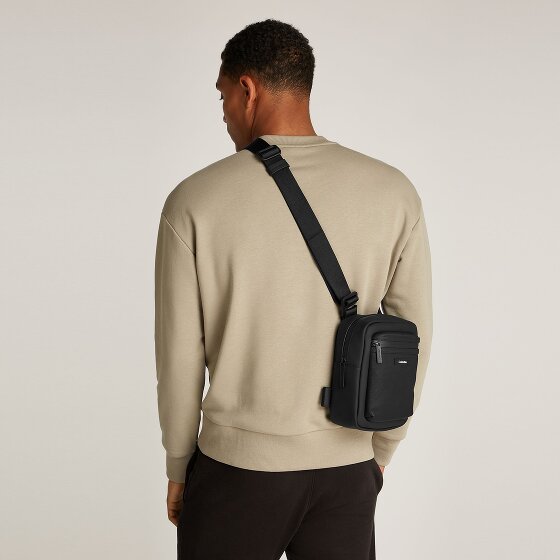 Calvin Klein CK Essential Mini Bag Shoulder Bag 17 cm