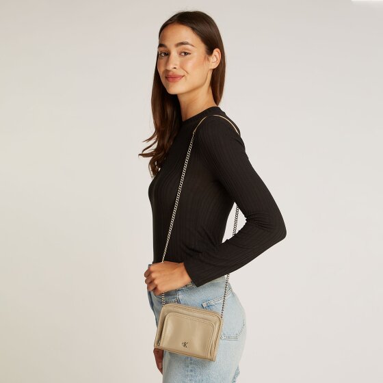 Calvin Klein Jeans Utility Shoulder Bag Leather 34 cm