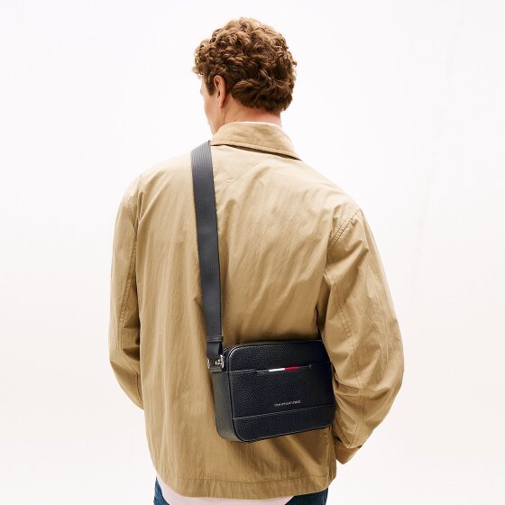 Tommy Hilfiger Central Shoulder bag 24 cm
