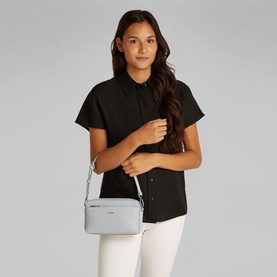 Calvin Klein CK Mixmedia Shoulder Bag 21.5 cm