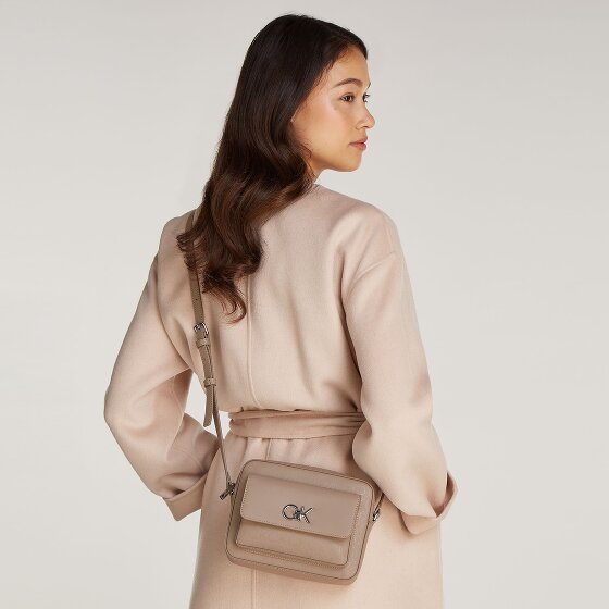 Calvin Klein Re-Lock Shoulder bag 20 cm