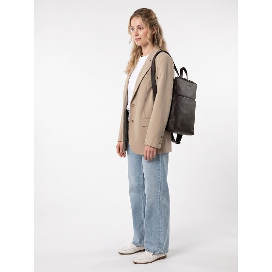 The Chesterfield Brand Ilara City Backpack Genuine Leather 32 cm