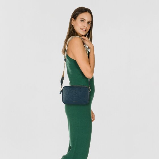 Coccinelle Tebe shoulder bag leather 18 cm