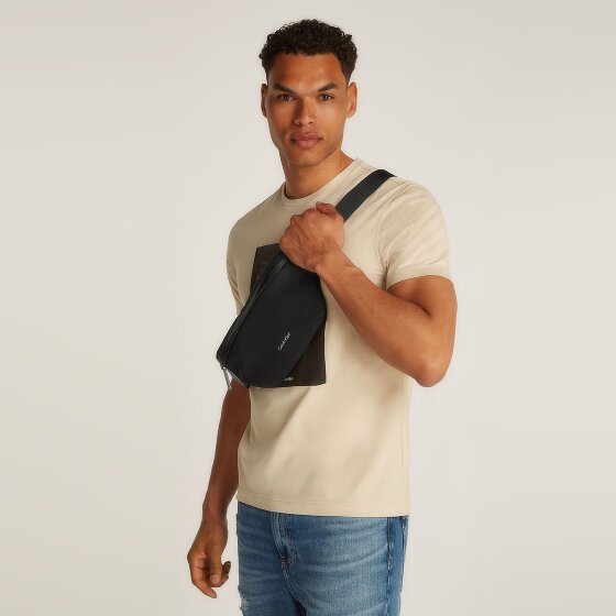 Calvin Klein Must Fanny pack 28 cm