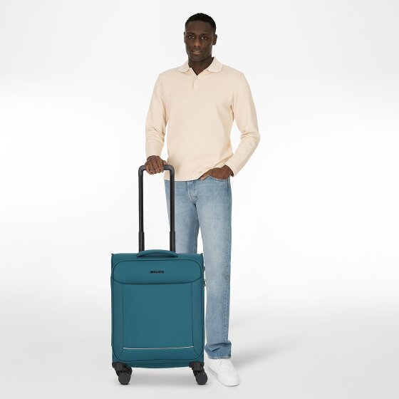 Stratic Fresh 4 wheels Cabin trolley S 55 cm Stratic Fresh 4 wheels Cabin trolley S 55 cm