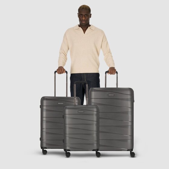 Redolz Essentials 10 3-SET 4 wheels Suitcase set 3-piece