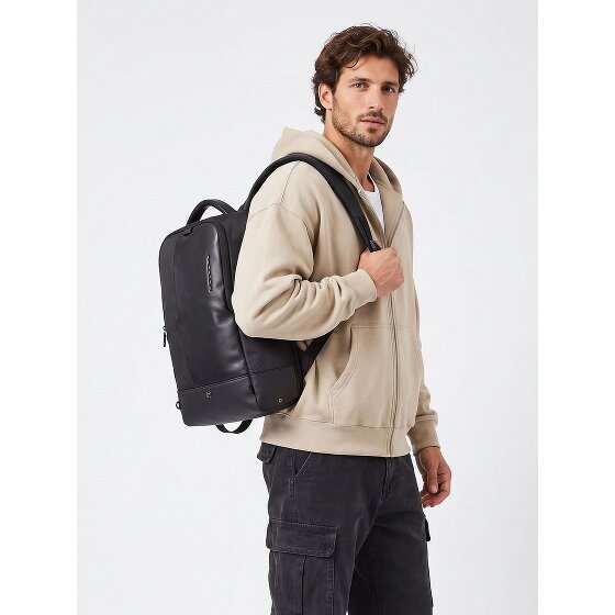Piquadro Sync Daypack RFID protection Genuine Leather 47 cm Laptop compartment