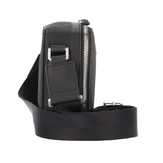 Lacoste Core Essentials Chantaco Shoulder bag Leather 20.5 cm