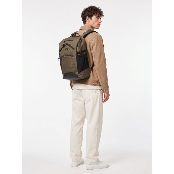 Oakley Enduro 25 L Daypack 42 cm Laptop compartment