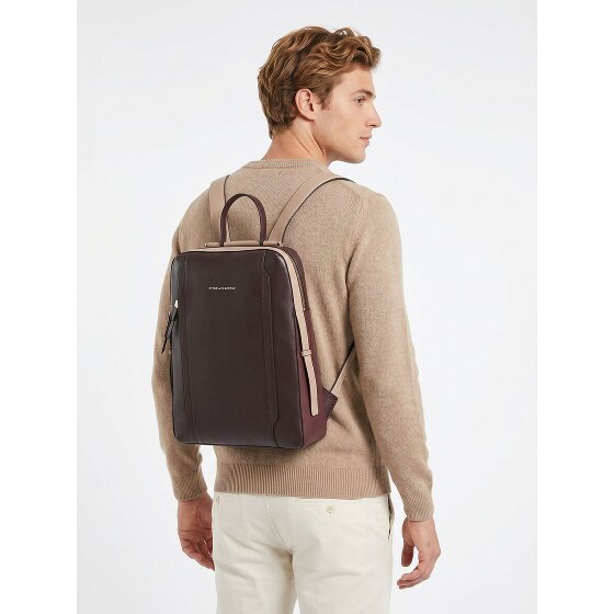 Piquadro Circle Daypack Genuine Leather 41 cm Laptop compartment