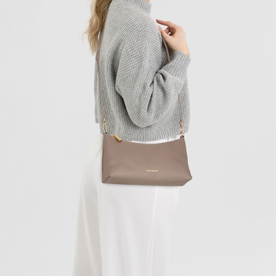 Coccinelle Aura Shoulder bag Leather 21.5 cm