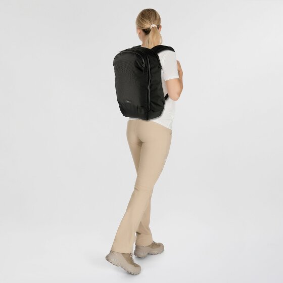 Bellroy Transit travel backpack 50 cm laptop compartment