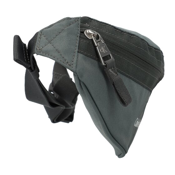 Calvin Klein Jeans Sport Essentials Fanny pack 32 cm Calvin Klein Jeans Sport Essentials Fanny pack 32 cm