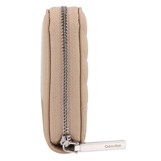 Calvin Klein Mini Quilt Wallet 19 cm