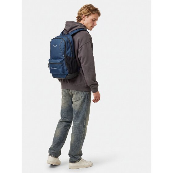 Oakley Spark Traverse Daypack 45 cm Laptop compartment