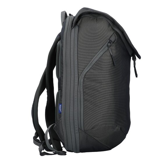 Thule Subterra 2 travel backpack 50 cm laptop compartment with expansion flap