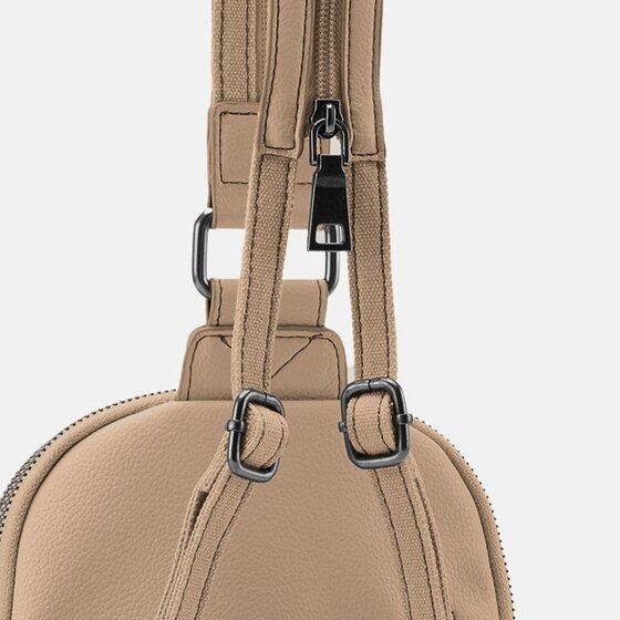FredsBruder Bestie City Backpack Leather 29 cm