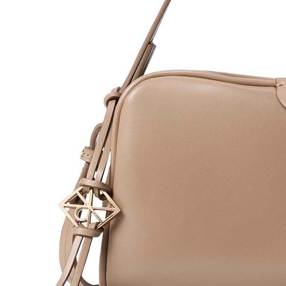 Calvin Klein Embossed Shoulder Bag 24.5 cm