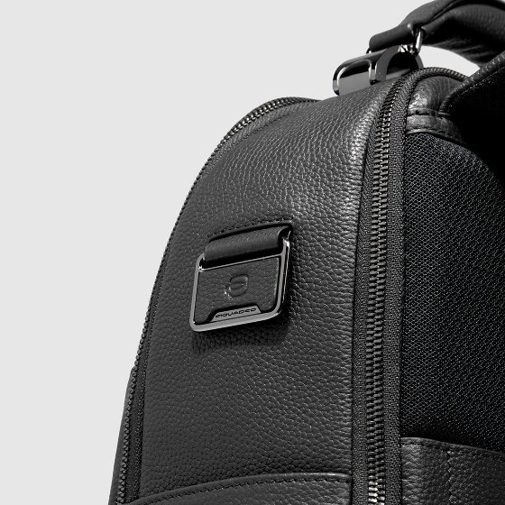 Piquadro Modus Special Daypack Leather 37 cm Laptop compartment
