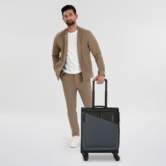 American Tourister Daring Dash 4 wheels Cabin trolley 55 cm with expansion pleat