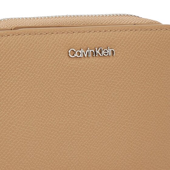 Calvin Klein CK Must Wallet 12 cm