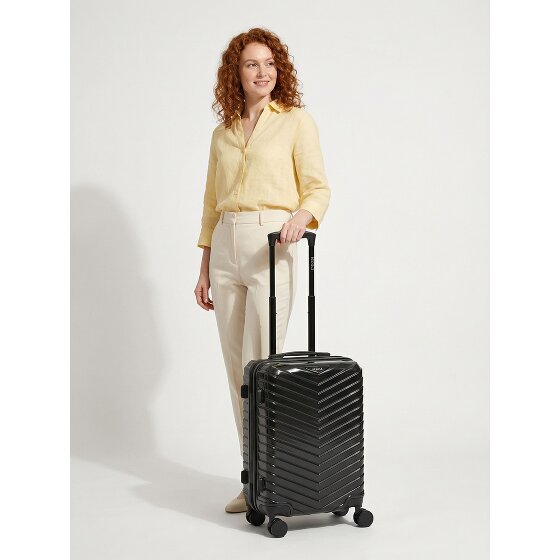 Redolz Essentials 18 2.0 4 wheels Cabin suitcase S 55 cm Expandable