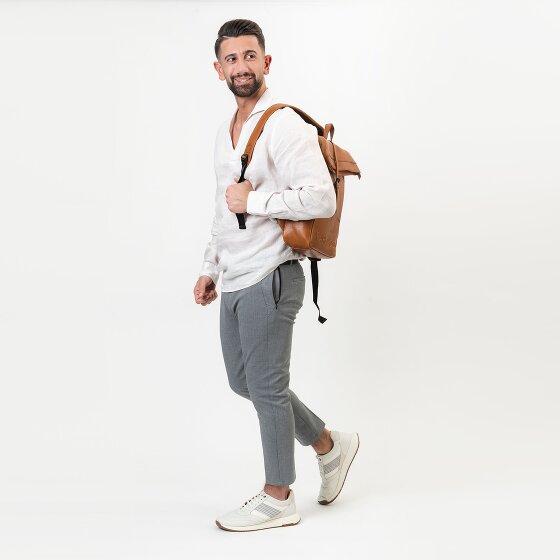 Farmhood Memphis Daypack Leather 41 cm Laptop compartment
