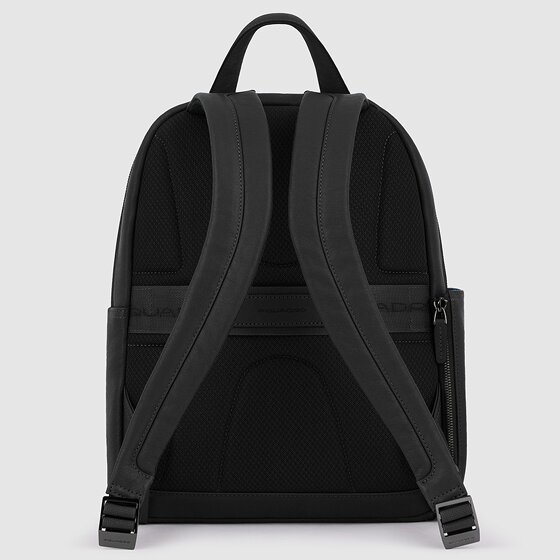 Piquadro Black Square Daypack Leather 36 cm Laptop compartment