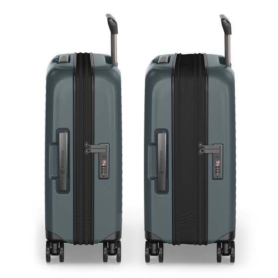 Victorinox Airox Advanced 4 wheels Cabin trolley S 55 cm Laptop compartment with expansion pleat