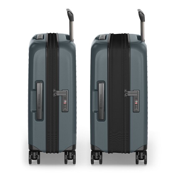 Victorinox Airox Advanced 4 wheels Cabin trolley S 55 cm Laptop compartment with expansion pleat