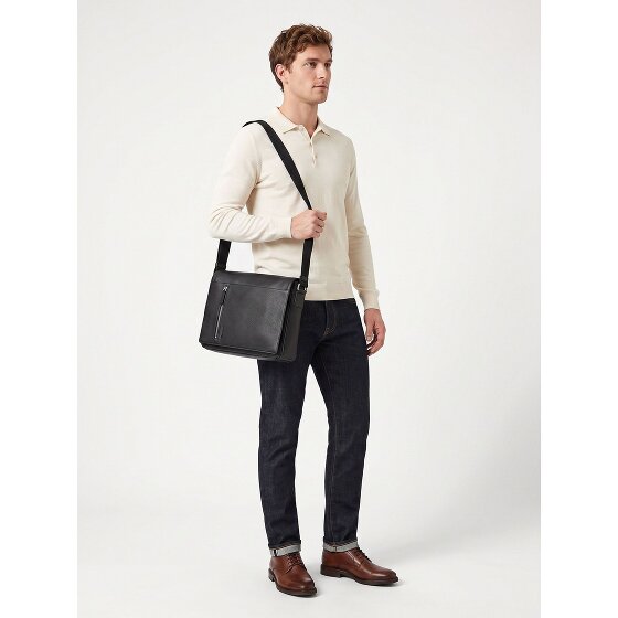 Strellson Kennington Messenger Genuine Leather 38 cm Laptop compartment