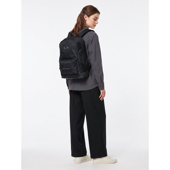 Oakley Spark Traverse Daypack 45 cm Laptop compartment