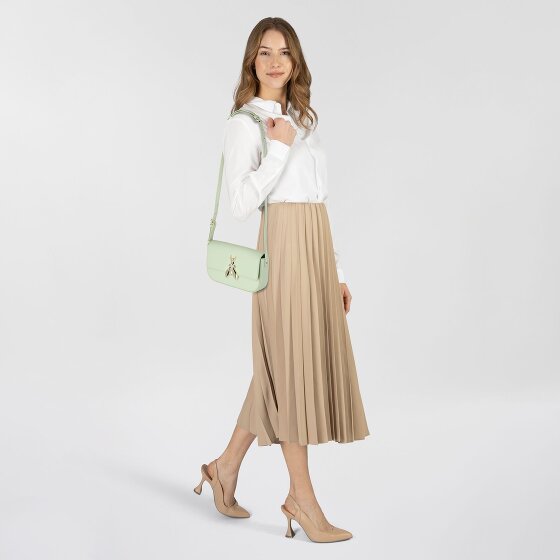 Patrizia Pepe Essential Fly Shoulder Bag Leather 22 cm