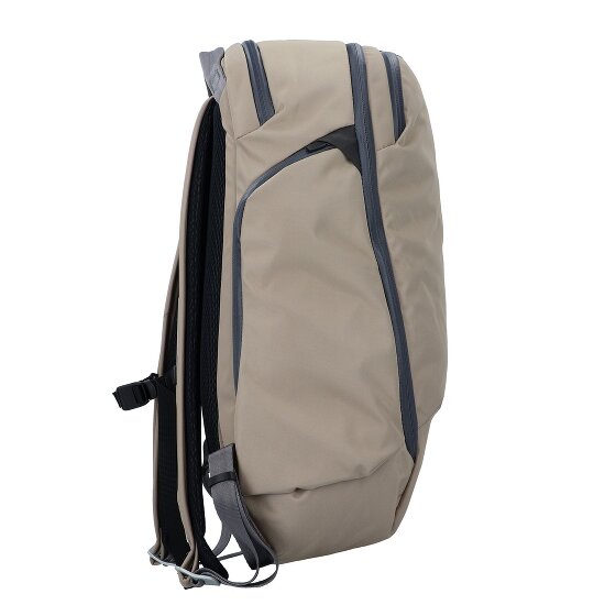 Bellroy Transit travel backpack 50 cm laptop compartment