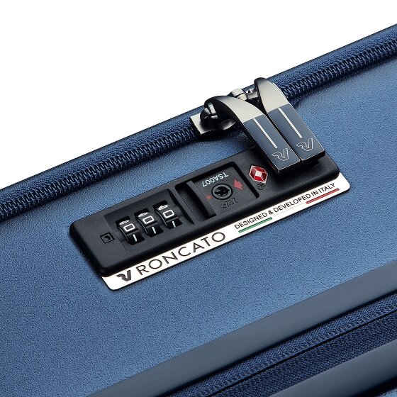 Roncato Florence 4 wheels Trolley 67 cm with expansion pleat