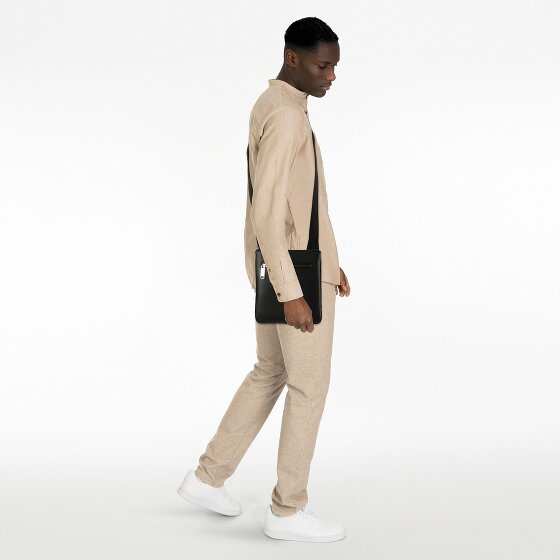 Boss Daxter Shoulder bag Leather 21 cm