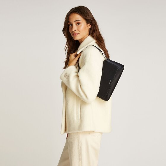 Calvin Klein CK Must Shoulder Bag 27 cm