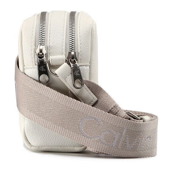 Calvin Klein Ultralight Shoulder bag 20 cm