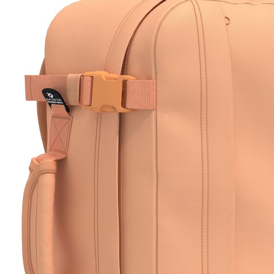 Cabin Zero Adventure 124 Daypack 45 cm Laptop compartment